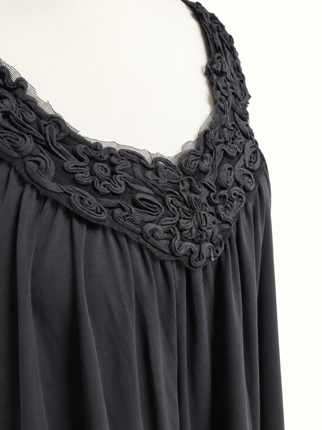 SARA Charcoal Embroidered Sleeveless Tunic – Size XL / 16