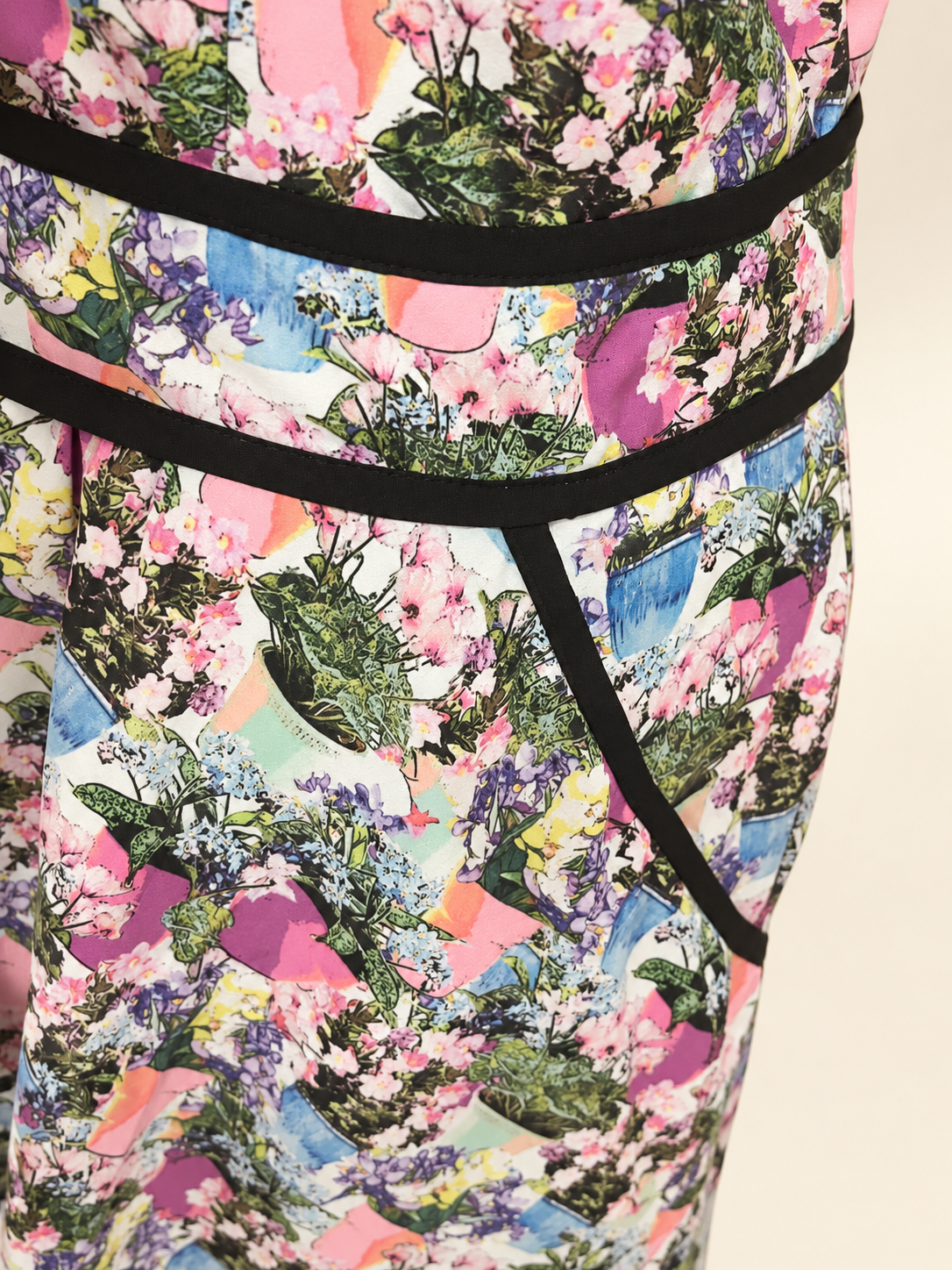 City Chic Flowerpot Print Dress with Pockets – Size M/18