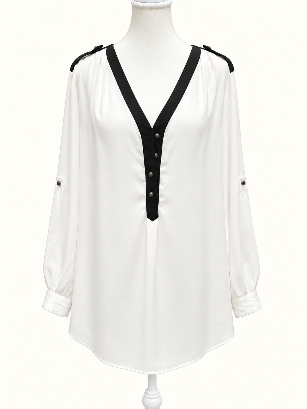 Chrissie Avella Ivory & Black Elegant Long Sleeve Blouse – Size 18 | Like New