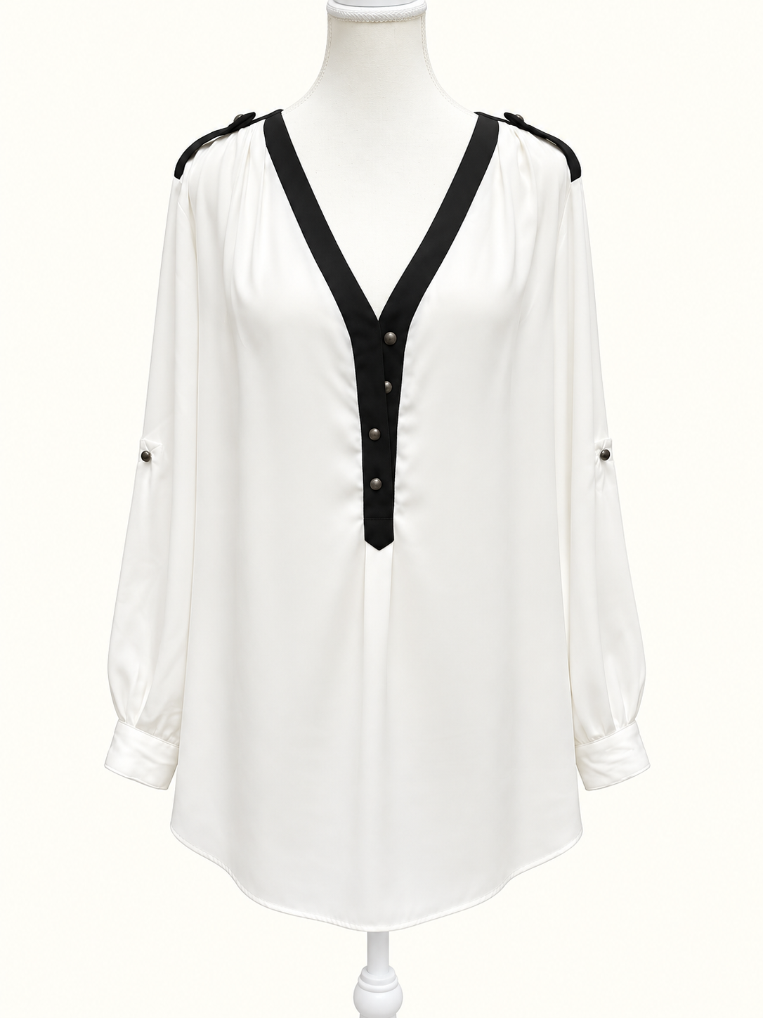 Chrissie Avella Ivory & Black Elegant Long Sleeve Blouse – Size 18 | Like New