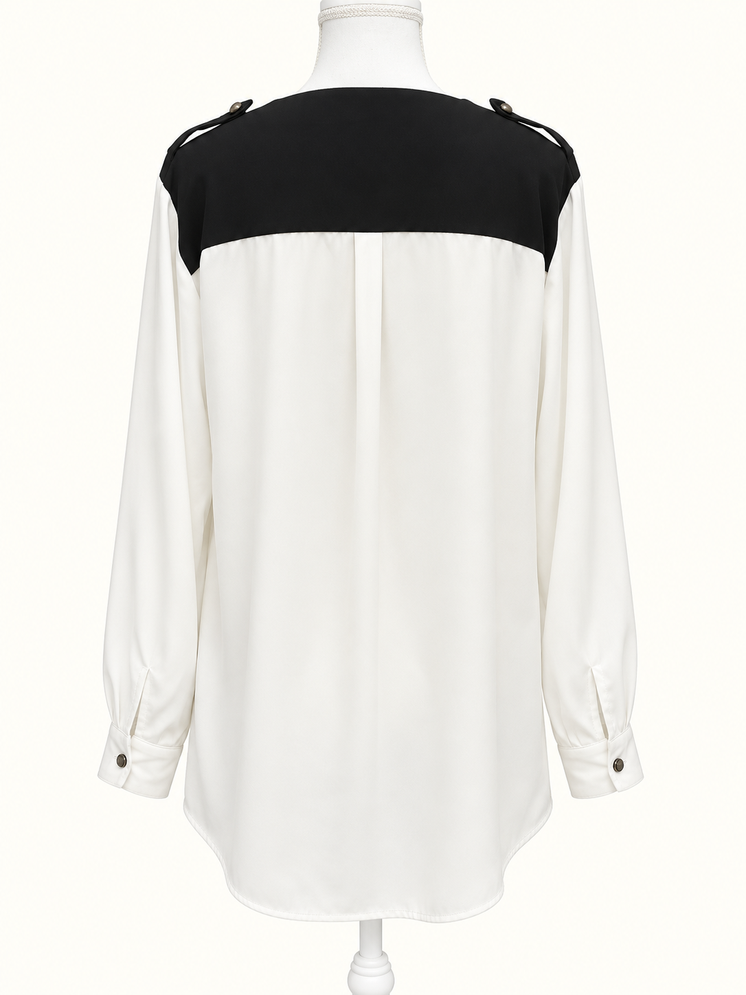 Chrissie Avella Ivory & Black Elegant Long Sleeve Blouse – Size 18 | Like New
