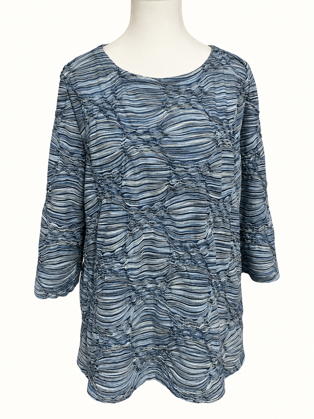 Wombat Size XXL/18 – Blue Textured Stretch Tunic Top | 3/4 Sleeves