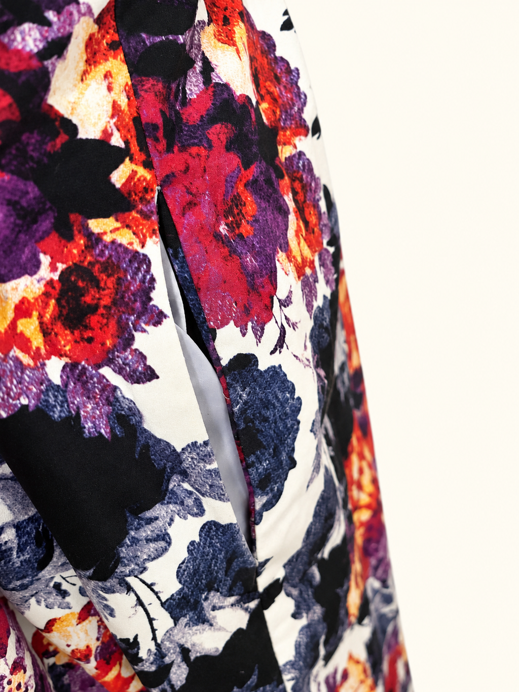 Jacqui E Size 18 Floral Fit & Flare Dress – Fully Lined with Pockets – As New